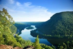 A river flowing through the middle of a valley.